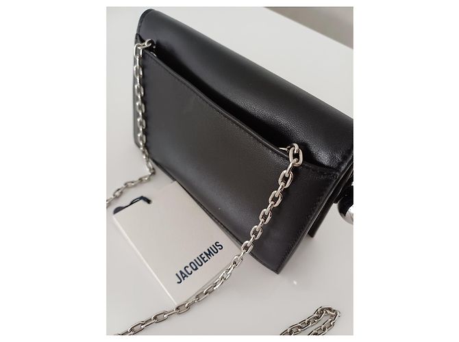 Jacquemus Le Rond Carré Pochette en Cuir d'Agneau Noir - vue 9