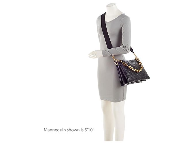 Borsa a Spalla Coussin MM in Pelle di Agnello Embossed Monogram Louis Vuitton Nero - vista 5