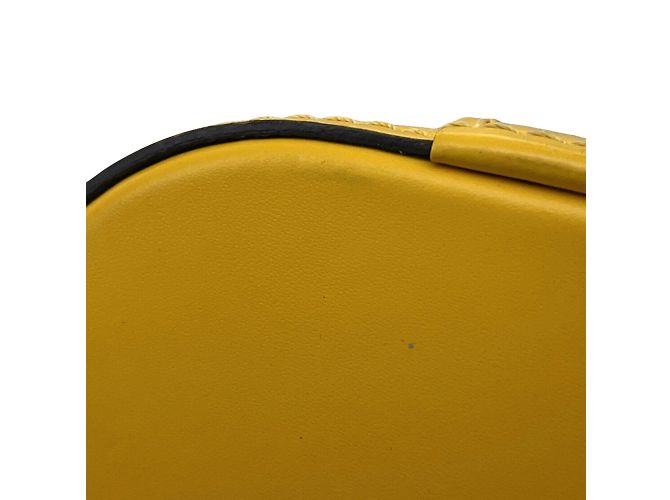 Mini Alma Epi Schultertasche von Louis Vuitton Golden - Ansicht 10