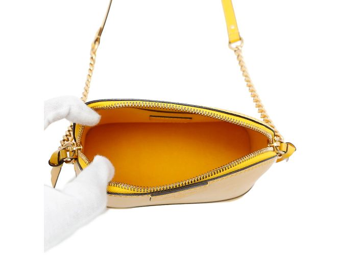 Mini Alma Epi Schultertasche von Louis Vuitton Golden - Ansicht 5