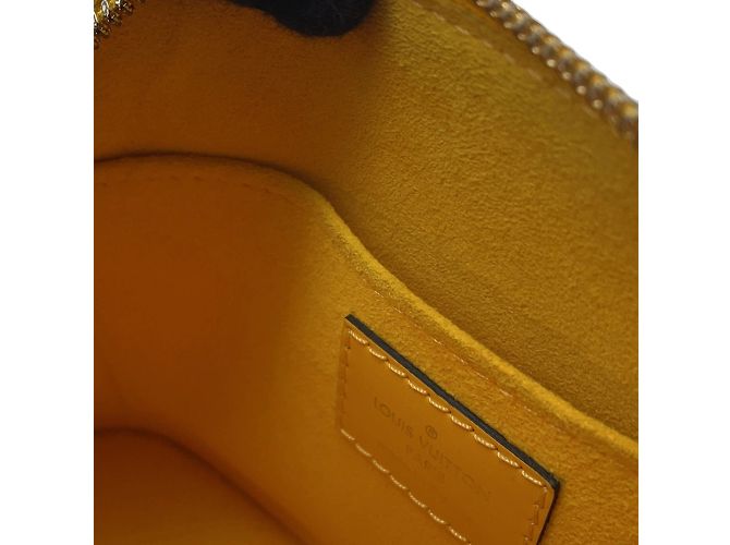 Mini Alma Epi Schultertasche von Louis Vuitton Golden - Ansicht 8