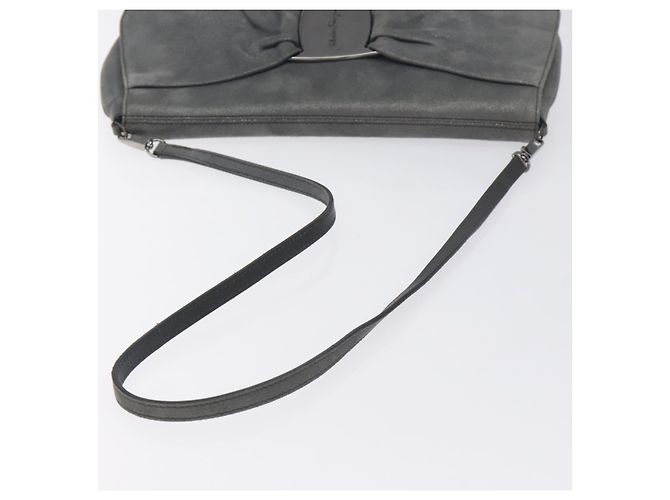 Borsa a Spalla Vala in Camoscio Grigio Argento di Salvatore Ferragamo Auth BA3518 Marrone - vista 7