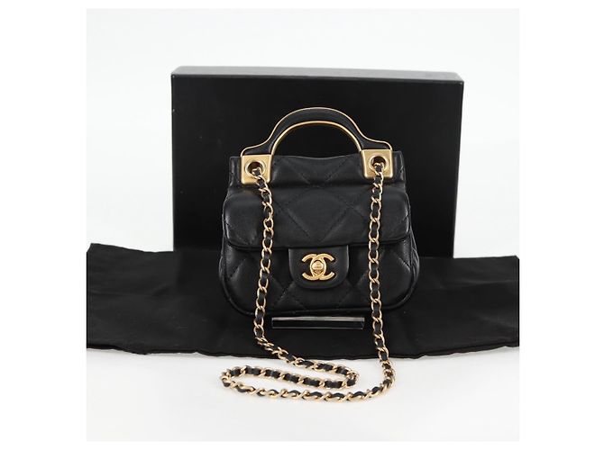 CHANEL Borsa a Spalla Chain Pouch in Pelle di Agnello Nera Oro CC Auth 128104SM Nero D'oro - vista 12