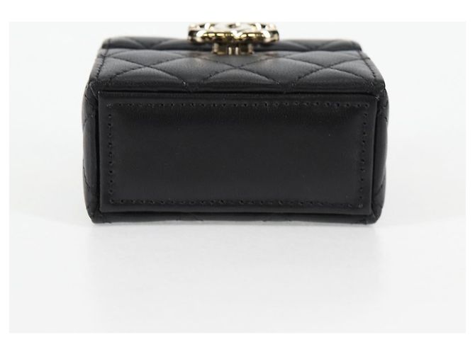 CHANEL Borsa a Spalla Matelassé con Catena in Pelle di Agnello Nera Oro CC Auth 127743SM Nero D'oro - vista 5