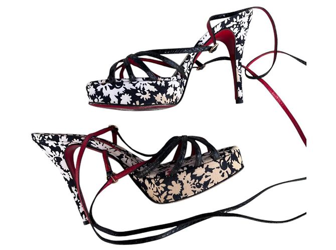Sandali Dolce & Gabbana in pelle nero e bianco - vista 10