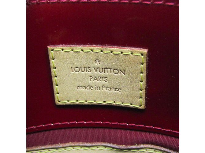 Borsa Louis Vuitton Monogram Vernis Reade PM Rosso - vista 13