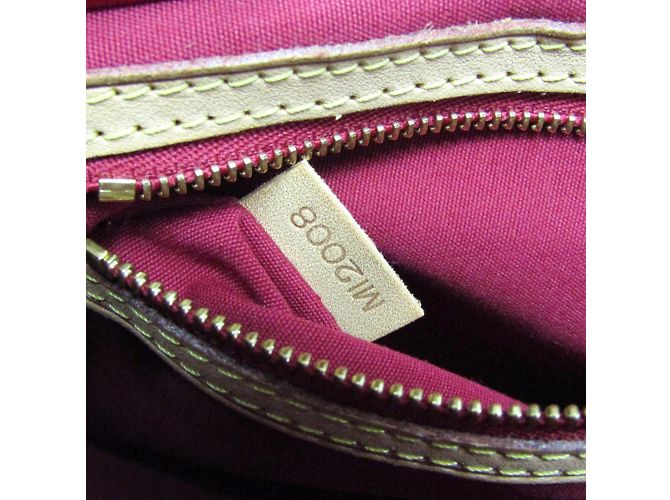 Borsa Louis Vuitton Monogram Vernis Reade PM Rosso - vista 14