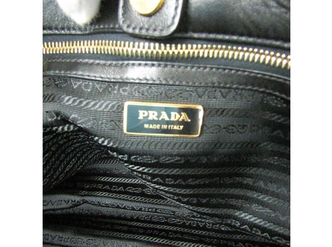 Borsa a spalla con catena arricciata Prada Nero - vista 11