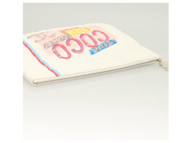 CHANEL Matelassé Bolsa Clutch Lona Branca Prata CC Auth bs27077V Branco - vista 5
