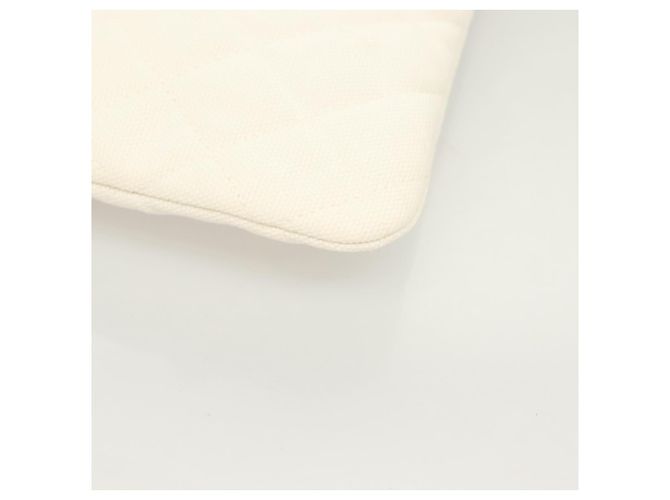 CHANEL Matelassé Bolsa Clutch Lona Branca Prata CC Auth bs27077V Branco - vista 7