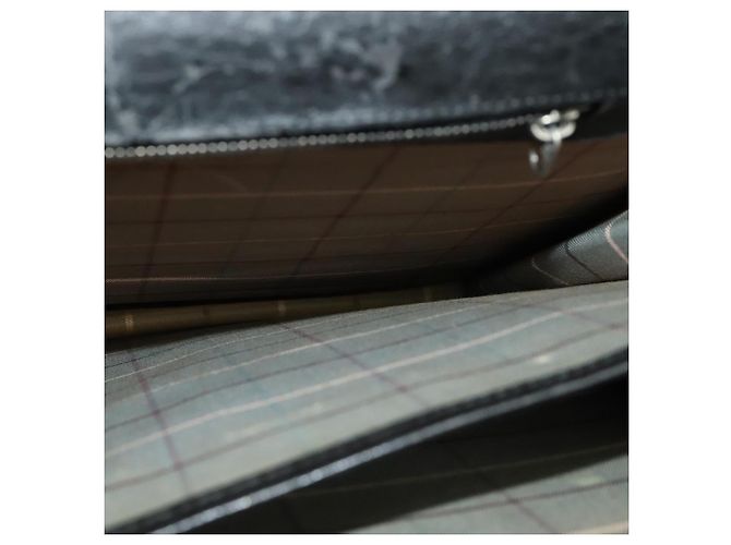 Autre Marque Burberrys Aktentasche aus schwarzem Leder mit goldenen Akzenten Auth bs26949 - Ansicht 19