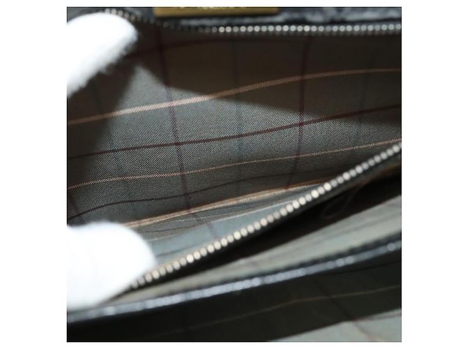 Autre Marque Burberrys Aktentasche aus schwarzem Leder mit goldenen Akzenten Auth bs26949 - Ansicht 22