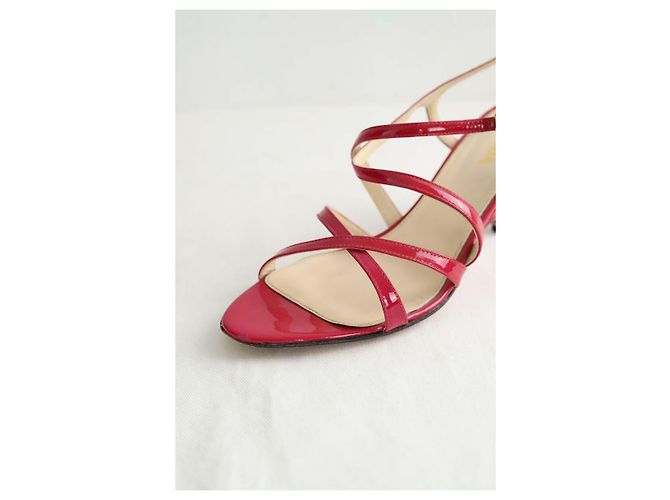 Prada Tacchi in vernice Rosa - vista 5