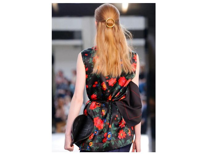 Céline Ensemble Bedruckte Bewegung SS 2015 Schwarz Rot Blau - Ansicht 3