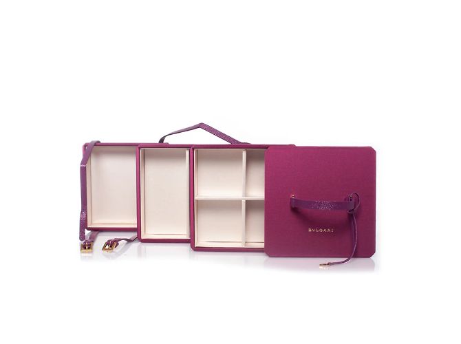 Autre Marque Bvlgari, boîte à bijoux en satin violet - vue 3