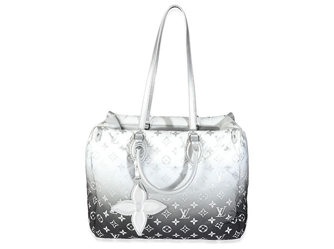 Louis Vuitton Frost Nylon Monogram Gradient LV Snow Onthego MM Brown White - view 5