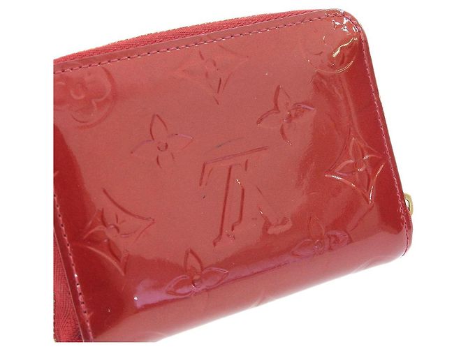 Monedero Zippy de cuero patentado M93608 de Louis Vuitton Roja Burdeos - vista 5