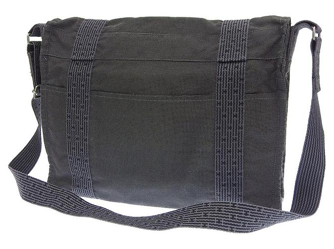 Hermès Bazas MM Canvas Schultertasche Grau Anthrazitgrau - Ansicht 2
