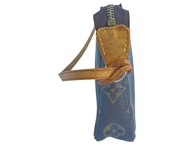 Louis Vuitton Monogram Pochette Accessoires Brown - view 3