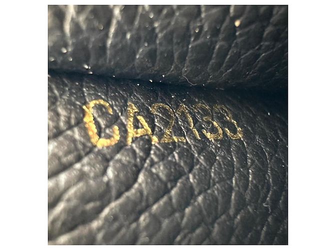 Louis Vuitton Langbörse Tri-fold aus Monogram Empreinte Marineblau - Ansicht 13