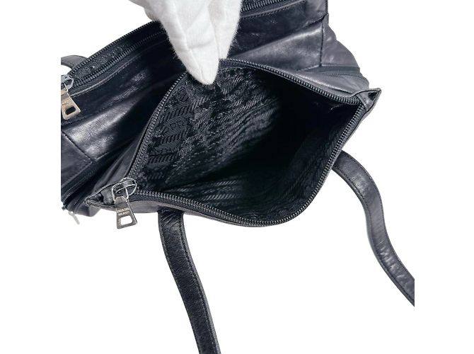 Schwarze Leder-Tote von Prada - Ansicht 12