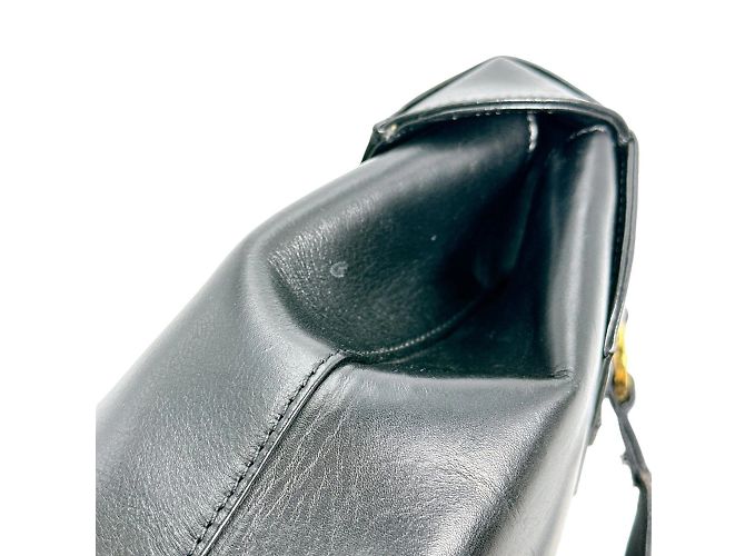 Schwarzer Leder-Rucksack von Salvatore Ferragamo - Ansicht 14