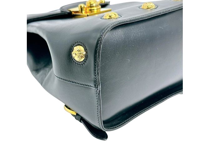 Schwarzer Leder-Rucksack von Salvatore Ferragamo - Ansicht 7