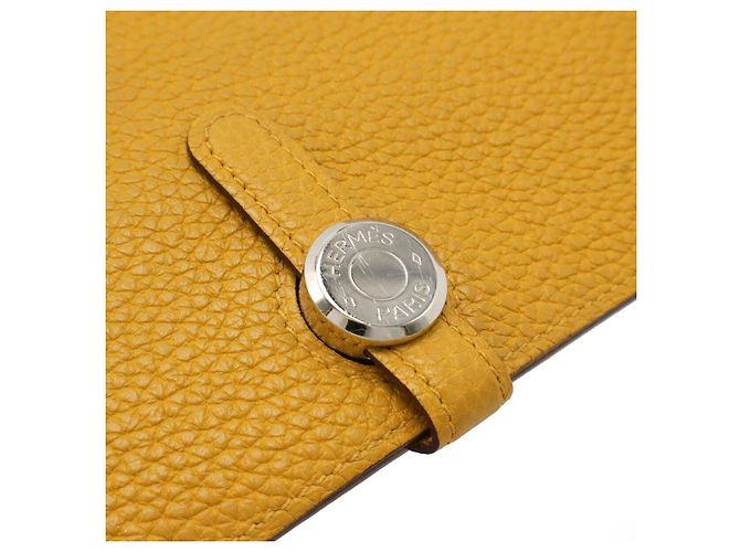 Portafoglio lungo Hermès Dogon Recto Verso Togo Giallo - vista 4