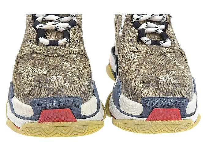 Sneakers Triple S Gucci x Balenciaga 677192 - vista 3