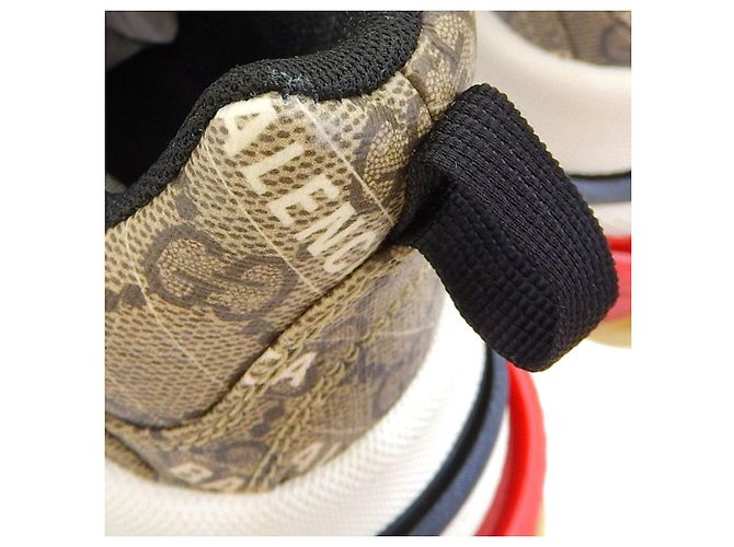 Sneakers Triple S Gucci x Balenciaga 677192 - vista 6