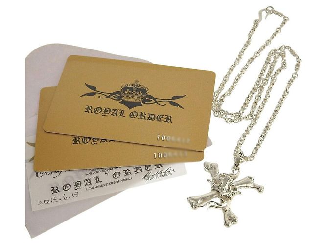 Brook Brothers Collana Royal Order Skull Crossbones Crown in SV925 Argento - vista 5