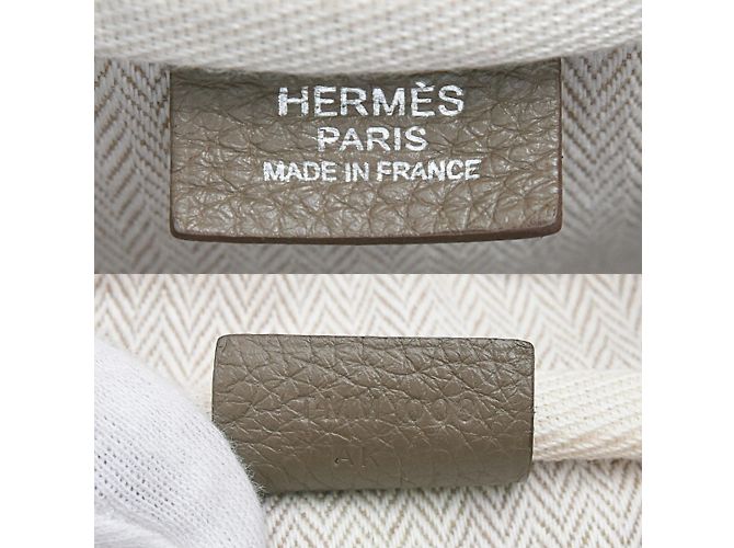 Borsa Tote Victoria 2 per donne di Hermès Taupe - vista 3
