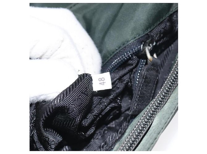 Borsa Tote PRADA in nylon verde argento Auth bs27520 - vista 22