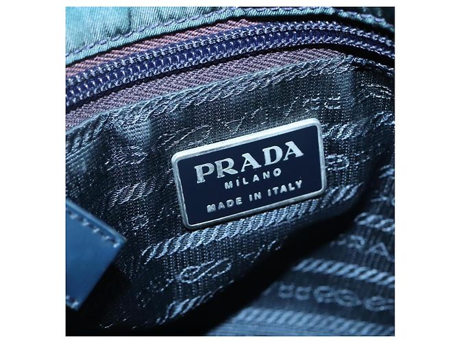 Borsa a Spalla PRADA in Nylon Verde Auth 127874 - vista 16