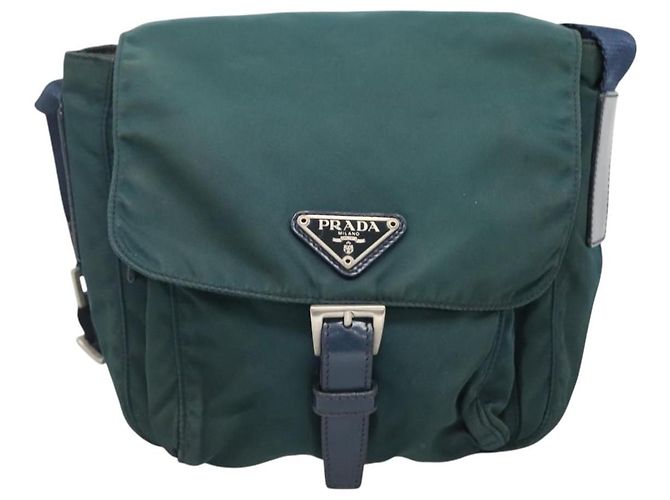 Borsa a Spalla PRADA in Nylon Verde Auth 127874 - vista 2