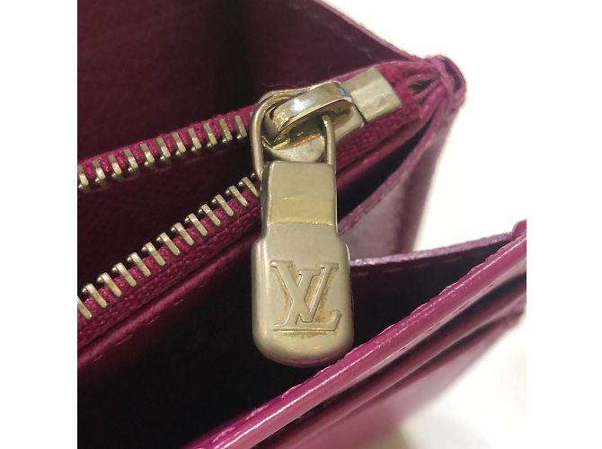 Cartera larga de cuero Epi Louis Vuitton Púrpura Fucsia - vista 10