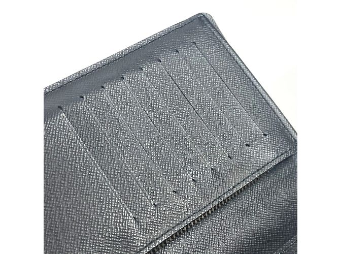 Cartera Larga Brazza Epi Louis Vuitton Negro - vista 12