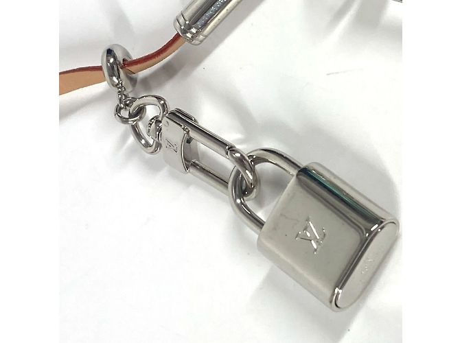 Collana con lucchetto in titanio logo Monogram Louis Vuitton Argento - vista 12