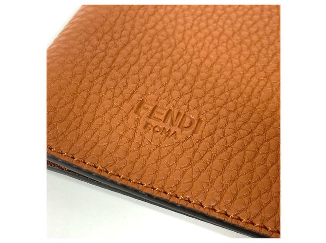 Fendi braune Leder-Passhülle - Ansicht 7