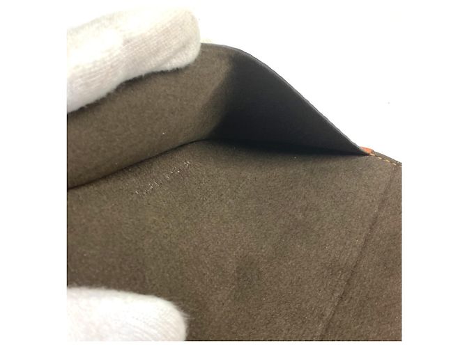 Fendi braune Leder-Passhülle - Ansicht 9