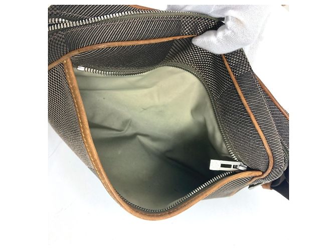Borsa a Spalla Acrobat Damier Geant M93619 di Louis Vuitton Cachi - vista 2