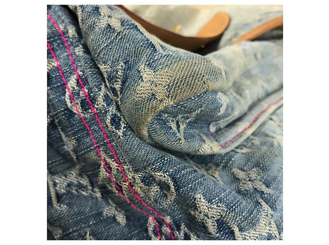 Louis Vuitton Monogram Denim Gradient Sunburst PM Tasche Pink Blau - Ansicht 16
