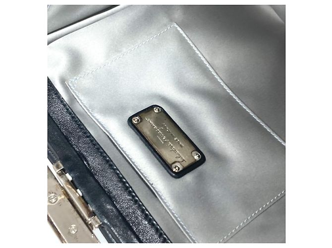 Salvatore Ferragamo Gancini Clutch Bag Black - view 12