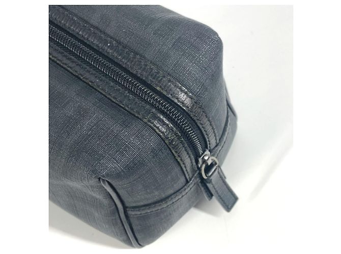 Fendi Zucca Logo Pouch Black - view 12