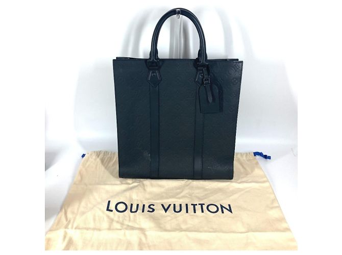 Borsa Tote Sac Plat in Taurillon Monogram Louis Vuitton Nero - vista 18
