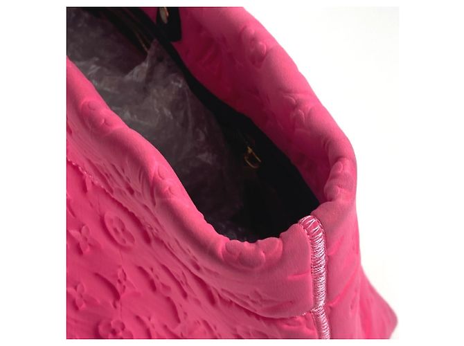 Borsa tote Scuba MM della linea Cruise di Louis Vuitton M92802 Nero Rosa - vista 12