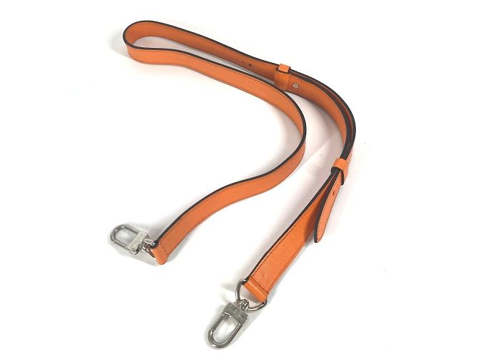 Portafoglio indossabile Louis Vuitton Taiga Rama Alpha Arancione - vista 17