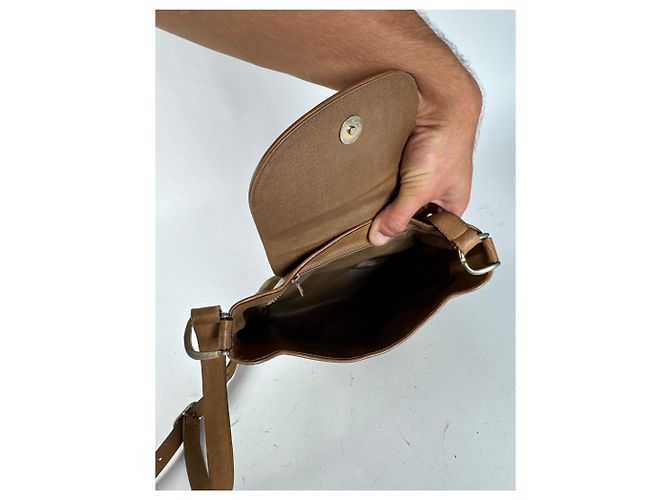 Céline Vintage Celine Triomphe Monogramm Leder Tasche in Gold und Braun Golden - Ansicht 3