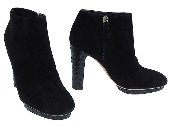 Stivaletti in suede Chanel logo nero 38C - vista 2