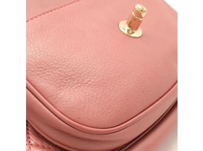 Borsa a tracolla in pelle rosa Matelassé di Chanel - vista 8